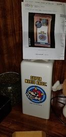 Vintage Super Mario Dixie Cup Dispenser