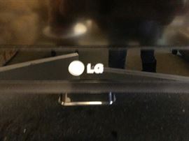 LG 32" inch LG flat screen