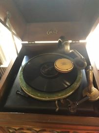 Play Al Jolson on this!