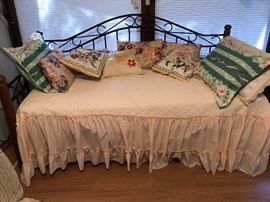 Day bed / Trundle which ever word you prefer 