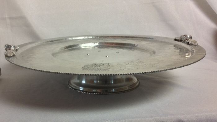 Tray on Stand, 18" Diameter. 