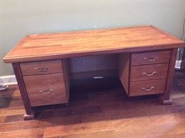 Custom Hand Made Mesquite Wood Desk by Robert Hensarling, Uvalde, Texas.. 