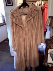 FULL LENGTH MINK COAT VERY GOOD PELTS size approximately 16