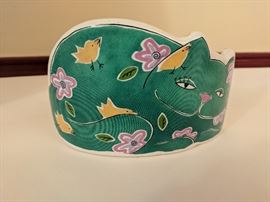 Cats            https://ctbids.com/#!/description/share/70801