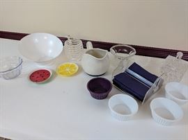 Assorted serving  https://ctbids.com/#!/description/share/70818     