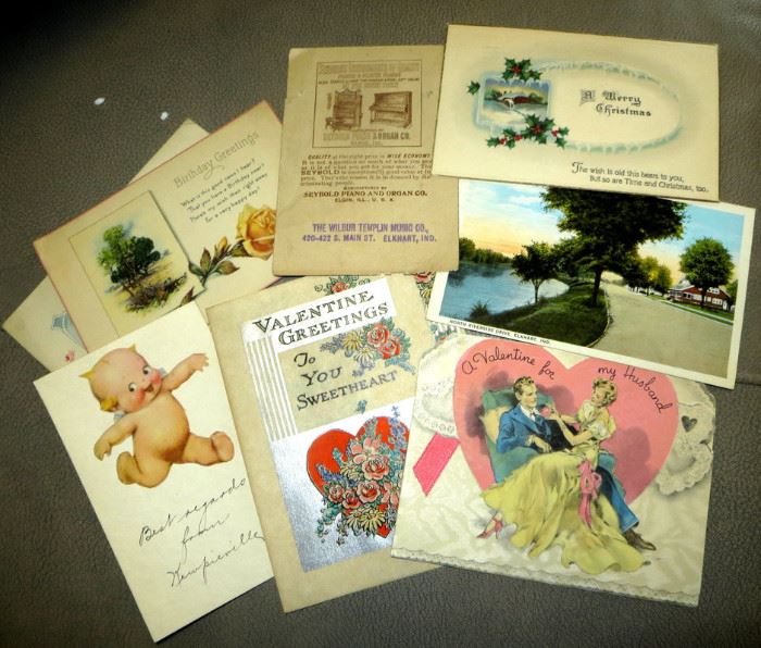 Several hundred 1910-1930's Valentines and Postcards