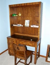Bedroom Desk & Shelves