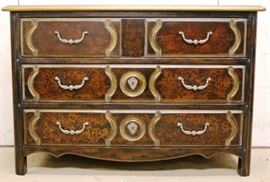 Beautiful Polidor 3 drawer chest