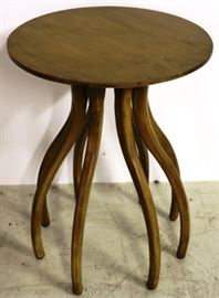 Guildmaster Spider accent table