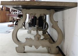 Sarreid dining table