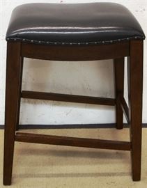 Accents Beyond stool