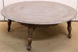 Round coffee table