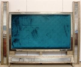 Marge Carson Design Folio bed