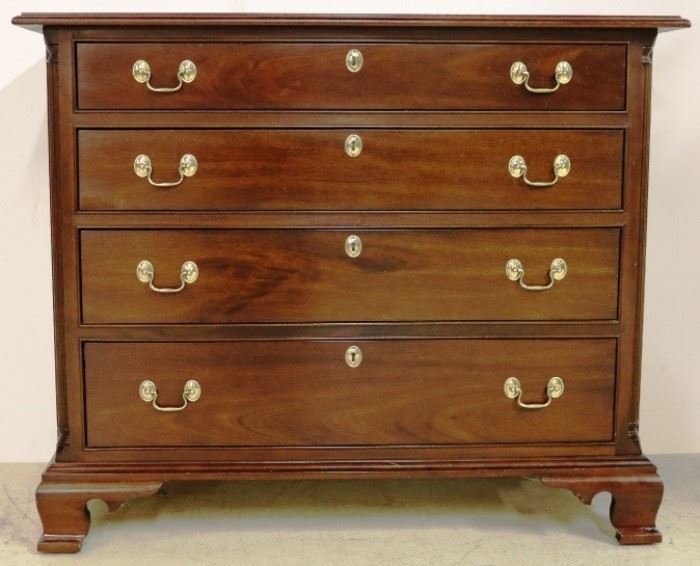Stickley four drawer bachelor chest
