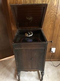 Antique Victrola, works great with records