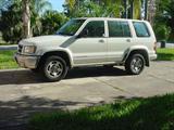 1998 White ISUZU Trooper 180,000 miles Garage Kept
