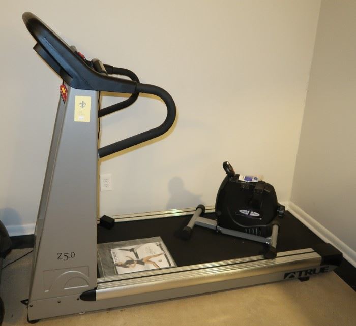 True Z5 Treadmill