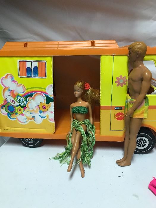 Vintage Barbies Country Van! 