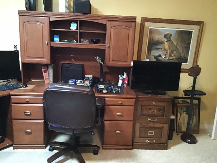 Desk w/Hutch, leather chair, separate Oak file cabinet