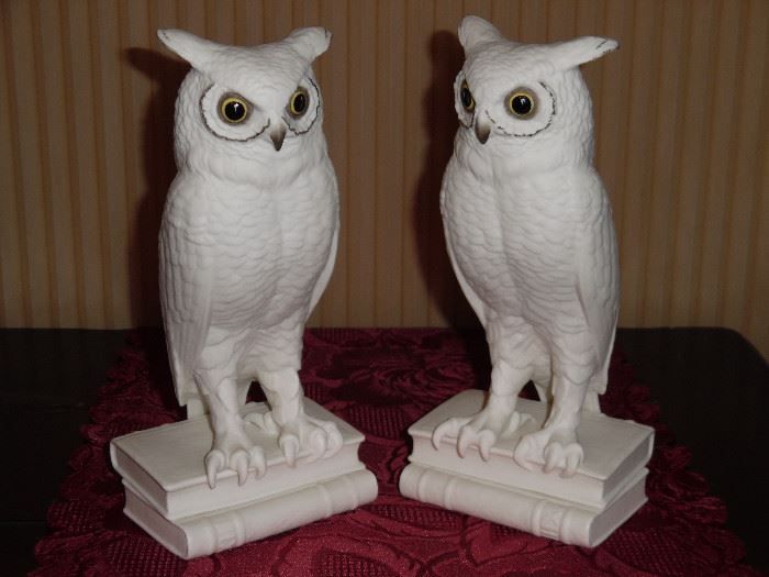"Boehm" pair of Owls