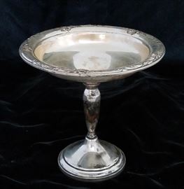 Oneida Sterling Silver Damask Rose 6 1/2" Compote