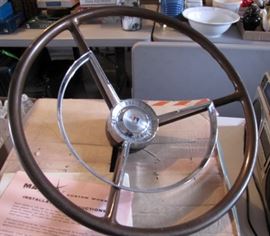 Automobile steering wheel