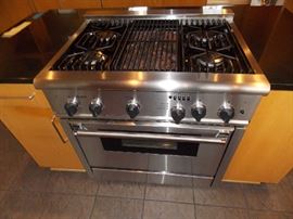 The Glencoe Kitchen
Huge Newer Custom Maple Kitchen With Stainless Steel Appliances For Sale In Glencoe
9300.00 obo
Sold As A Package Only !
Cook County Demolition Sales
Where Sell You A Home Piece By Piece.
http://www.demolitionsales.com/sales.htm
Huge Maple Custom Kitchen Cabinets , Stainless Steel 36"
Sub Zero Refrigerator w / Bottom Freezer Stainless Steel Thermador 36" Dual Fuel Cooktop Center Pro Grill 4 Burners , Stainless Steel 26"
Thermador Built In Oven , Stainless Steel BoschDishwasher , 24" Sub Zero Mini Refridgerator / Freezer Self Defrost , 24" GE Microwave ,Stainless Steel Hood 42" x 31" , Black Granite Countertops , Stainless Steel Sink And Faucet , Island , Stainless Steel Bar Sink , Glass Accents , Built In Wine Rack ,
Does Not Include Washer and Dryer !
More Pictures At http://www.demolitionsales.com/sales.htms
Kitchen Size is 16ft X 20ft
Mini Fridge Wall Size 144"
Dryer Wall Size 84"
Sub Zero Wall Size 122" To Corner
Dishwasher Wall Size 127" To C