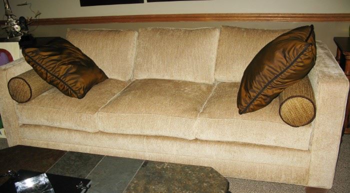 3 cushion couch  BUY IT NOW $  185.00