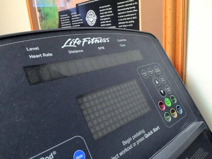 Life Fitness machine