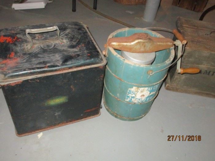 OLD ICE CREAM MAKER AND COOLER