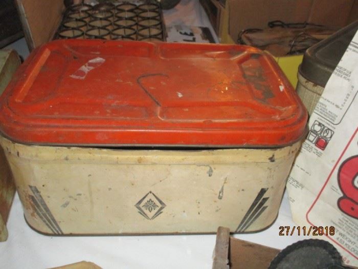VARIOUS BREAD BOXES AND CANISTERS