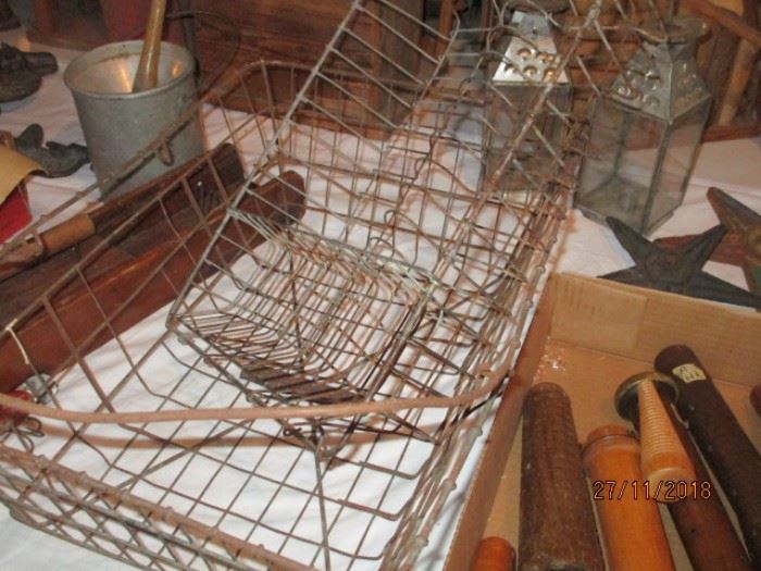 WIRE DISH STRAINER AND BASKET
