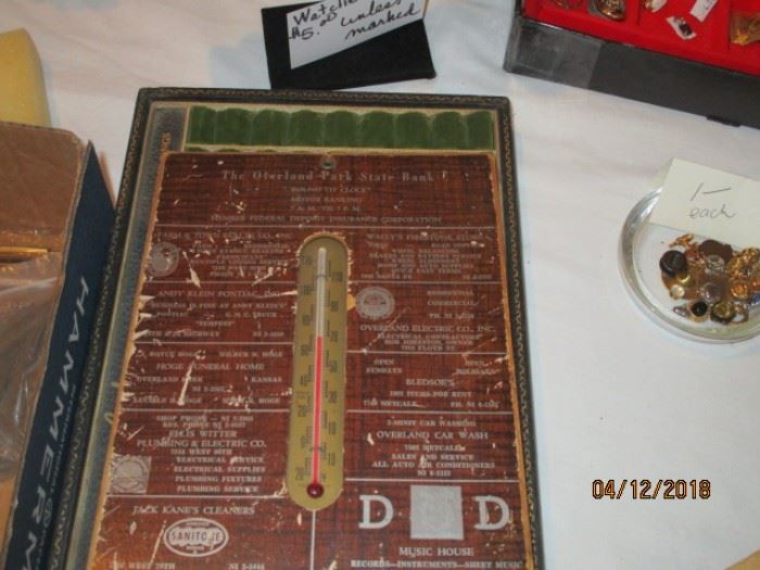 Old thermometer 