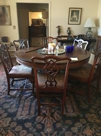 Antique oak, round dining table