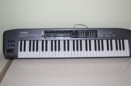 Edirol Midi Keyboard Controller PCR-M80.
