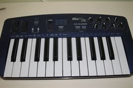 MidMix 25 M-Audio.