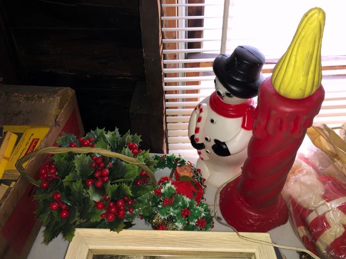 Tons and tons of vintage Christmas items!
