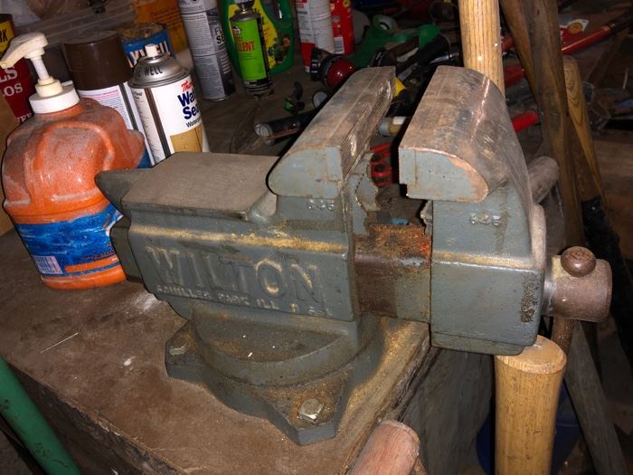 Another Wilton vise!