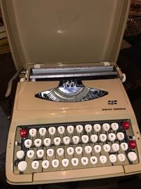 Smith Corona Corsair typewriter