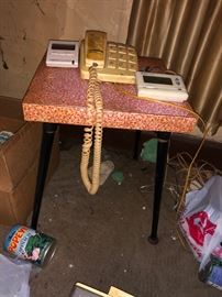 Mid mod small table