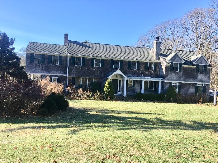 Estate Sale in Pine Orchard/Branford starts on 11/30/2018