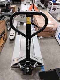 1 Strongway 4400LB Pallet Jack.