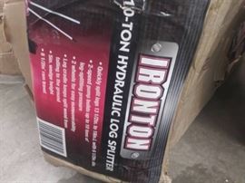 Ironton 10 Ton Hydraulic Log Splitter.