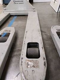 Strongway 4400 Lb. Pallet Jack..