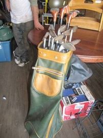 Set of golf clubs and bag includes 3 wood, 10 me ...