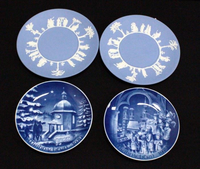 Bareuther Co Christmas Plates, Silent Night 1970 And Frauenkirche 1972 And Wedgwood Plates Qty 2, Total Qty 4