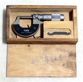 VIS Outside Micrometer With Lock Made In Poland 0 - 1'' .0001'' - In Box