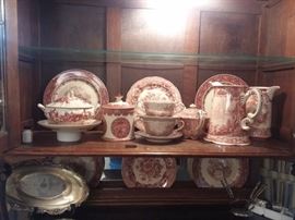 Dinner Plates and Serving Pieces