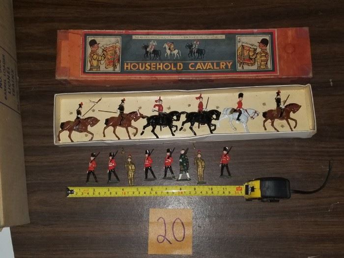 John Hill Soldiers and other British Toy Soldiers    https://ctbids.com/#!/description/share/73537