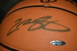 LABRON JAMES AUTOGRAPH